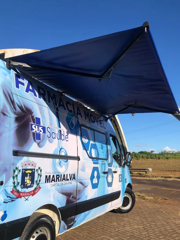 Adaptação de veículos para farmácia móvel