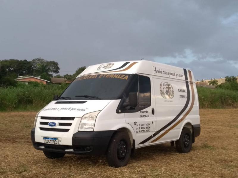 Ford Transit Funerária Eterniza